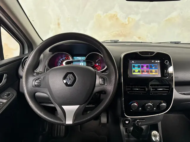 Renault Clio 0.9 TCe Eco2 Expression 2016 Benzine 10