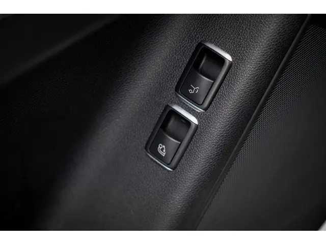 Mercedes-Benz GLE Coupé 400 4MATIC 2017 Benzine 30