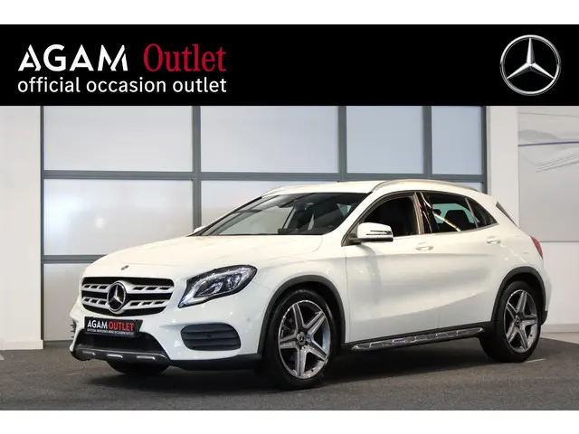 Mercedes-Benz GLA 180 Business Solution AMG 2017 Benzine