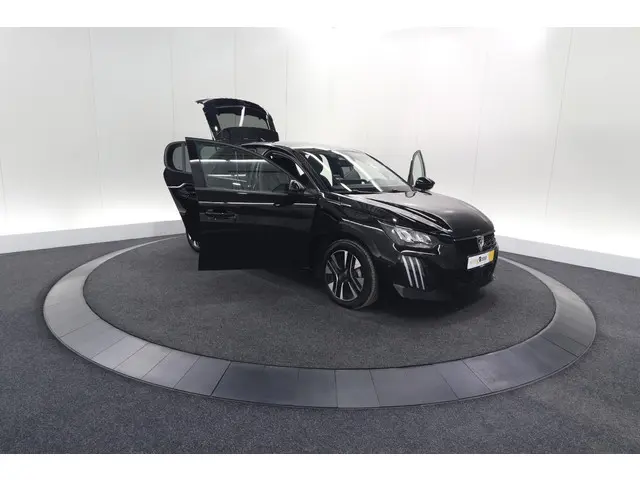 Peugeot 208 PureTech 100 Allure 2024 Benzine 71