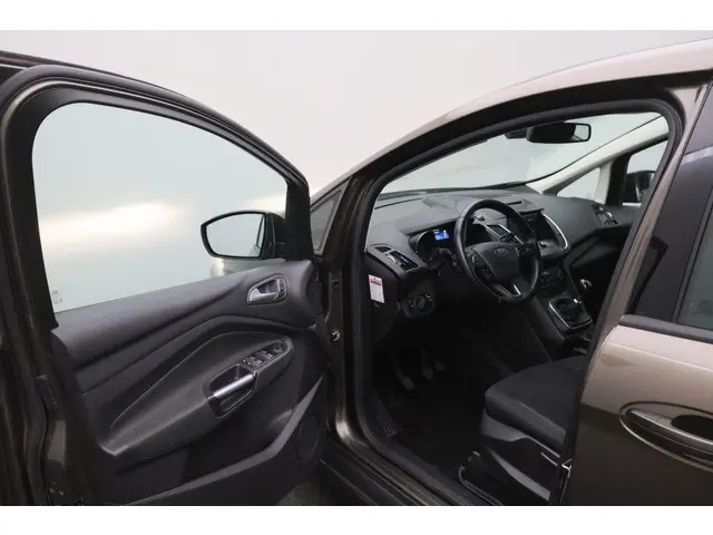 Ford Grand C-Max 1.0 Trend 7 Persoons 2018 Benzine 7