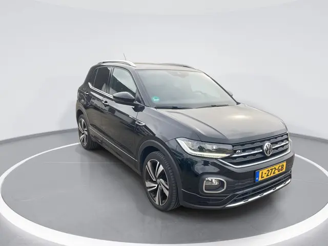 Volkswagen T-Cross 2