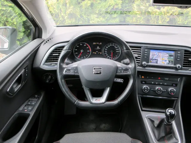 SEAT Leon ST 1.4 Eco TSI FR *Navi*ECC* 2014 Benzine 9