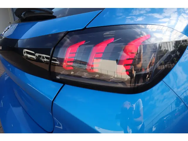 Peugeot e-208 EV Allure Première 50 kWh 2020 Elektrisch 37