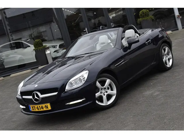 Mercedes-Benz SLK 200 2012 Benzine 3