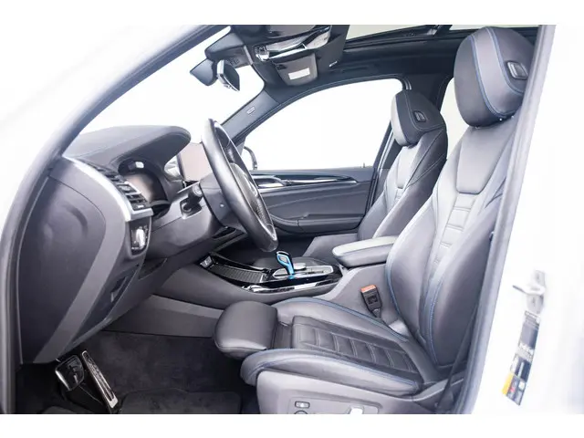 BMW iX3 High Executive 80 kWh 2022 Elektrisch 4