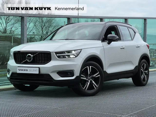 Volvo XC40 1.5 T2 R-Design 2022 Benzine