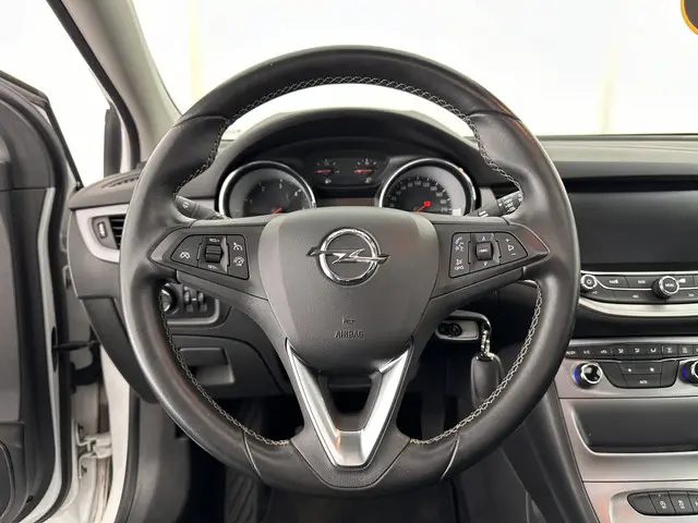 Opel Astra 1.6 CDTI Online Edition 2017 Diesel 15