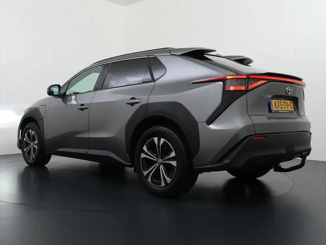 Toyota bZ4X Premium 71 kWh 2025 Elektrisch 6