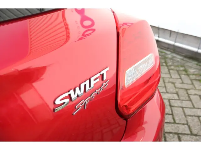 Suzuki Swift 1.4 Sport 140 PK 2018 Benzine 31
