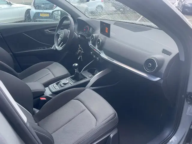 Audi Q2 1.0 TFSI Sport Pro Line 2018 Benzine 10