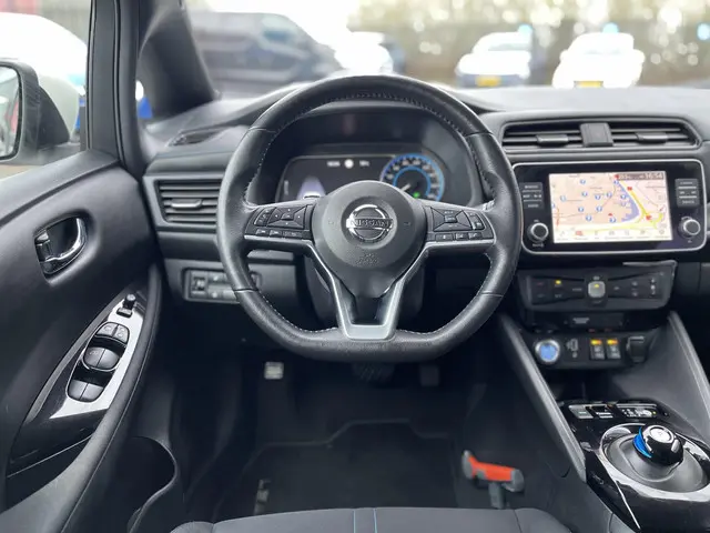 Nissan Leaf N-Connecta 40 kWh 2020 Elektrisch 14