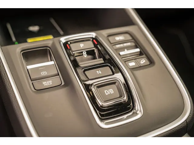 Honda CR-V 2.0i e:PHEV ADVANCE TECH 2025 Hybride Benzine 21
