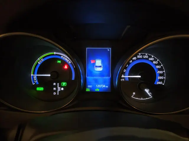 Toyota Auris 1.8 Hybrid Dynamic 2017 Hybride Benzine 22