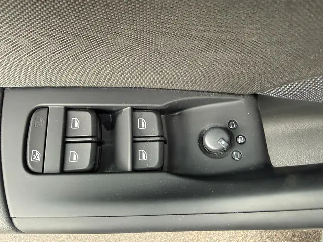 Audi Q3 1.4 TFSI S-Line / 1e eigenaar 2017 Benzine 29