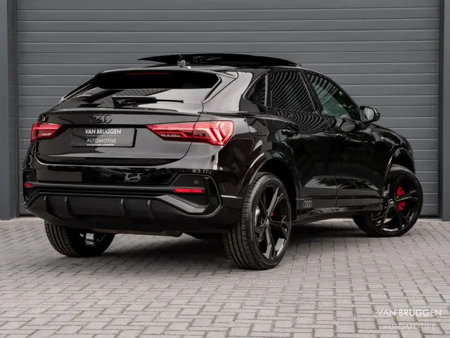 Audi Q3 Sportback 45 TFSI e S-Line 2022 Hybride Benzine 4