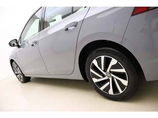 Volkswagen Golf 1.4 eHybrid Style 2021 Hybride Benzine 15