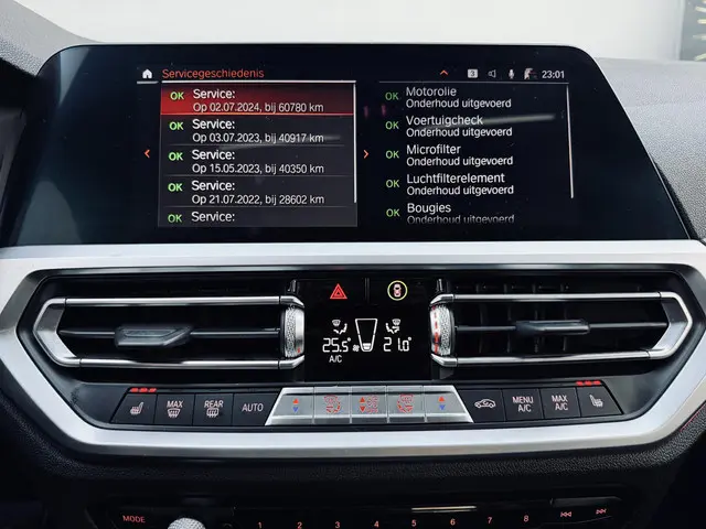 BMW 3 Serie 330e High Executive 2020 Hybride Benzine 12