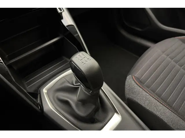 Peugeot 208 1.2 PureTech Blue Lease Active 2020 Benzine 24