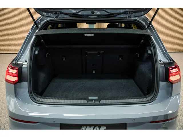 Volkswagen Golf 2.0 TSI GTI Clubsport 2024 Benzine 19
