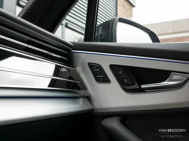 Audi Q7 60 TFSI E Quattro S-Line 2020 Hybride Benzine 42