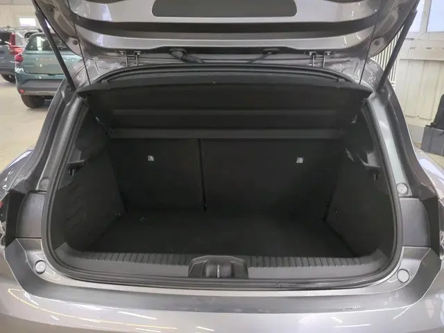 Renault Clio 1.0 TCe 90 GPF techno 2025 Benzine 11