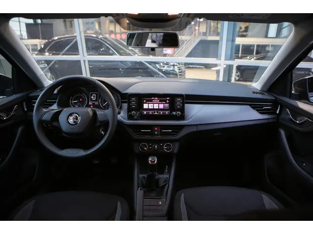 Škoda Scala 1.0 TSI Active 2021 Benzine 7