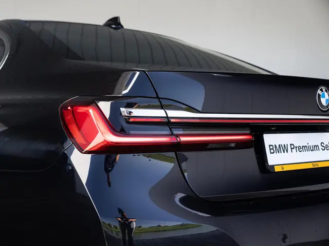BMW 7 Serie Limousine 740Ld xDrive 2021 Diesel 17
