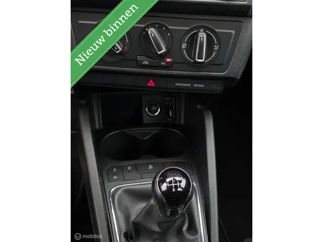 SEAT Ibiza ST 1.0 EcoTSI Style Connect 2016 Benzine 28