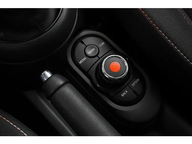 MINI One 1.5 Automaat One Pepper 2020 Benzine 17