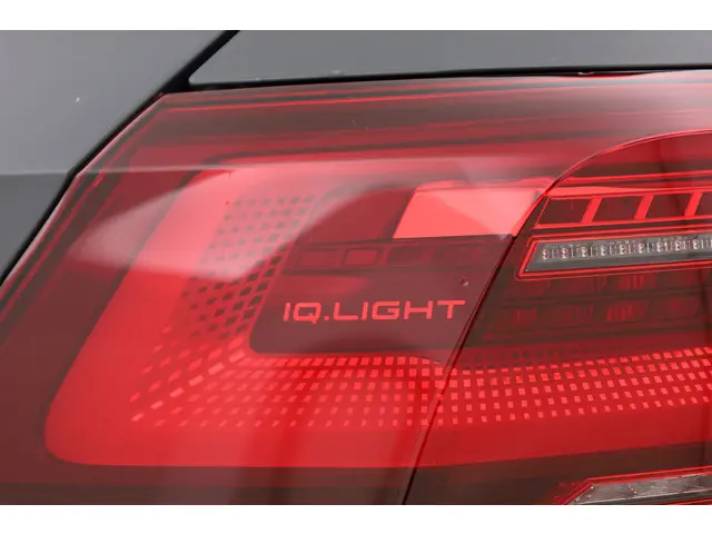 Volkswagen Golf 1.5 eTSI Style DSG 2020 Benzine 46