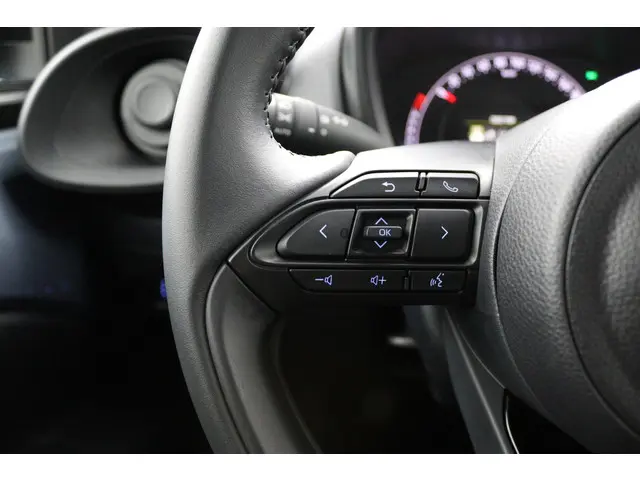 Toyota Aygo X 1.0 VVT-i MT Play 2024 Benzine 19