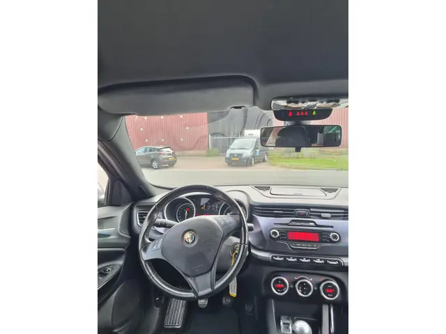 Alfa Romeo Giulietta 1.4 T Distinctive 2012 Benzine 5