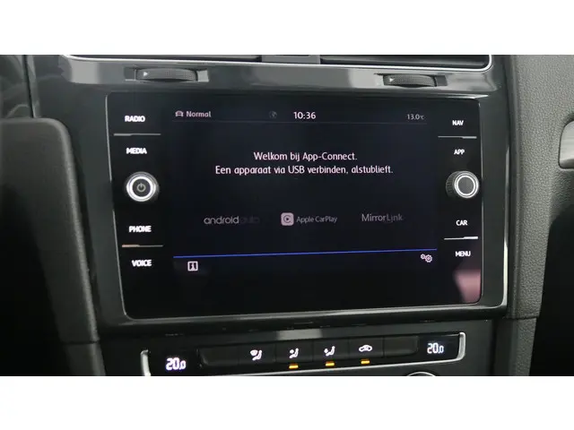 Volkswagen e-Golf 36kWh / 136pk E-DITION 2020 Elektrisch 28
