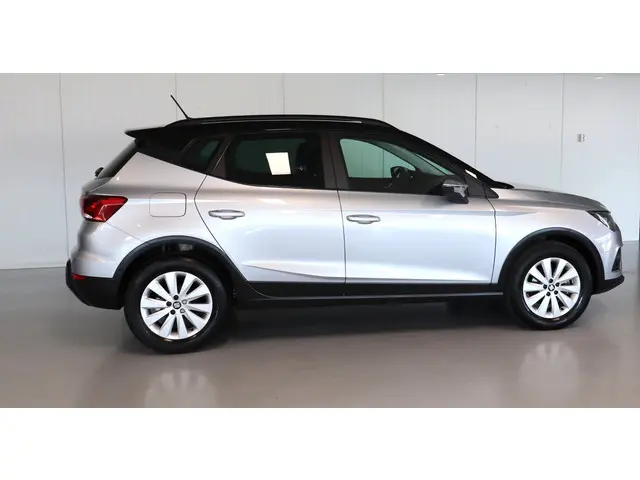SEAT Arona 1.0 TSI Style Business Intense 2019 Benzine 5