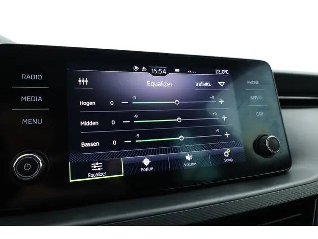 Škoda Kamiq 1.0 TSI Business Edition 2022 Benzine 19