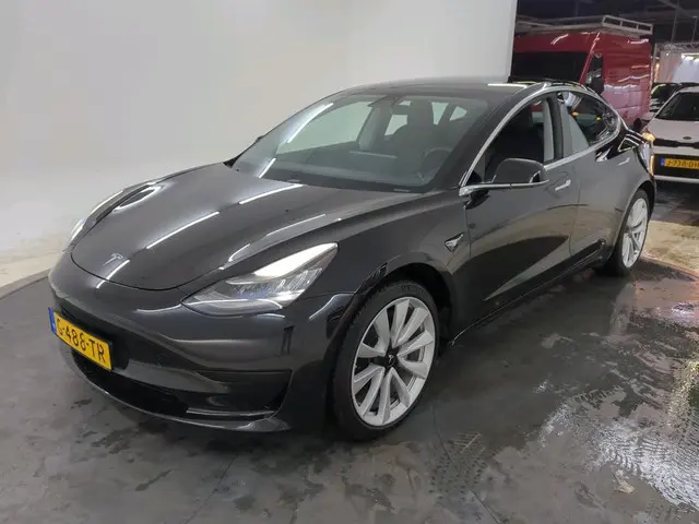 Tesla Model 3 Standard RWD Plus 60 kWh 2019 Elektrisch 2