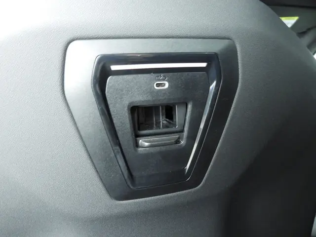 BMW i5 Sedan eDrive40 2024 Elektrisch 23