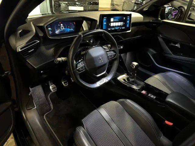 Peugeot 208 1.2 PureTech GT-Line CAM VOL' 2020 Benzine 7