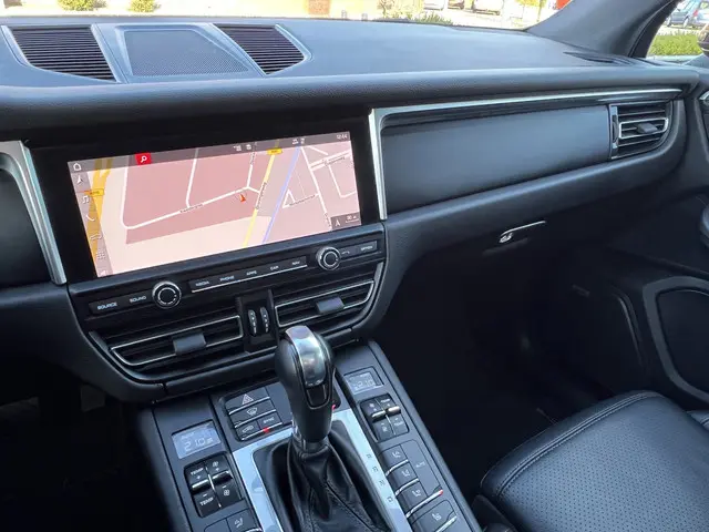Porsche Macan 2.0 2019 Benzine 15