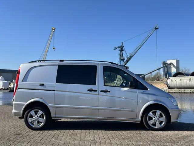 Mercedes-Benz Vito 2
