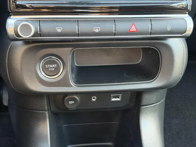 Citroën C3 1.2 PureTech S&S Shine 2017 Benzine 28