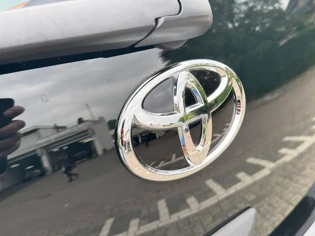 Toyota Aygo X 1.0 VVT-i S-CVT Play 2023 Benzine 18