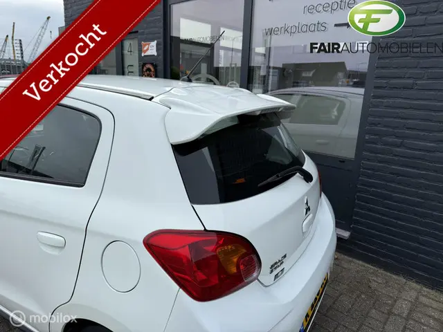 Mitsubishi Space Star 1.0 Cool+ 2021 Benzine 16