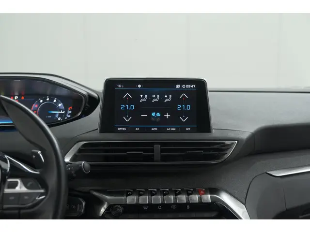 Peugeot 3008 PureTech 130 EAT8 GT Line 2019 Benzine 52