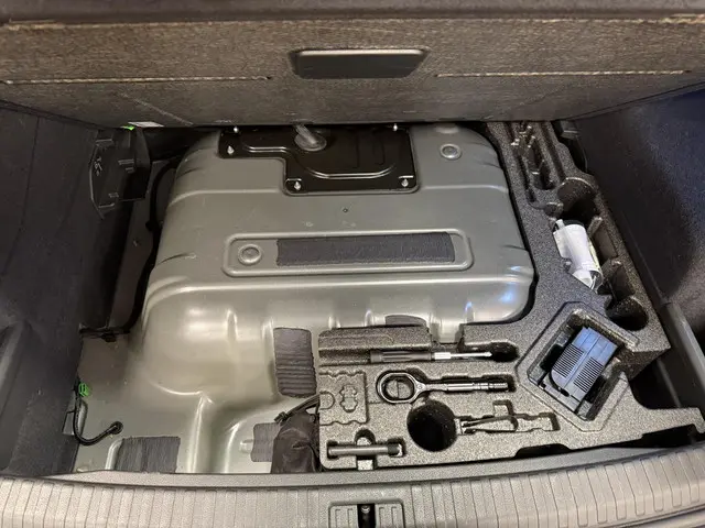 Audi Q3 45 TFSI e edition 2022 Hybride Benzine 22