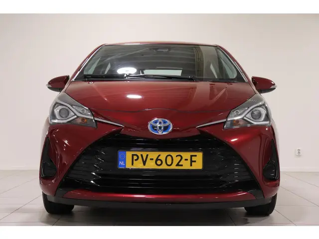 Toyota Yaris 1.5 Hybrid Aspiration, 2017 Hybride Benzine 13