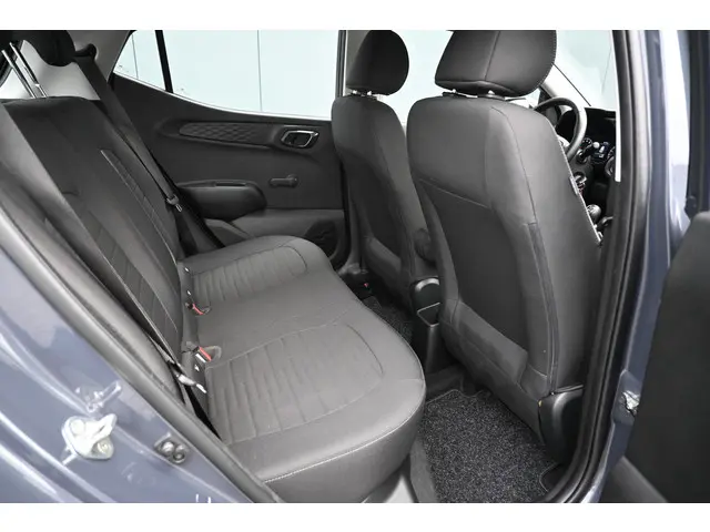 Hyundai i10 1.0 Comfort 2023 Benzine 18