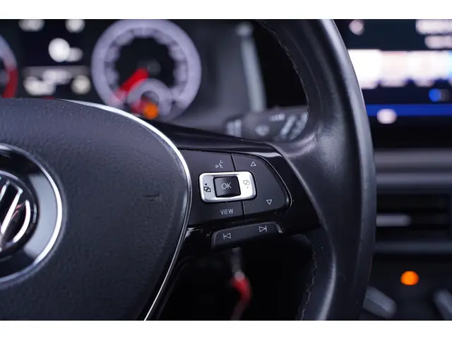Volkswagen Polo 1.0 TSI Polo Comfortline 2019 Benzine 22