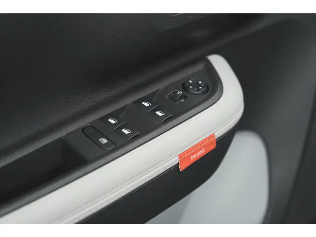 Citroën C3 1.2 Turbo 100pk Max 2025 Benzine 23